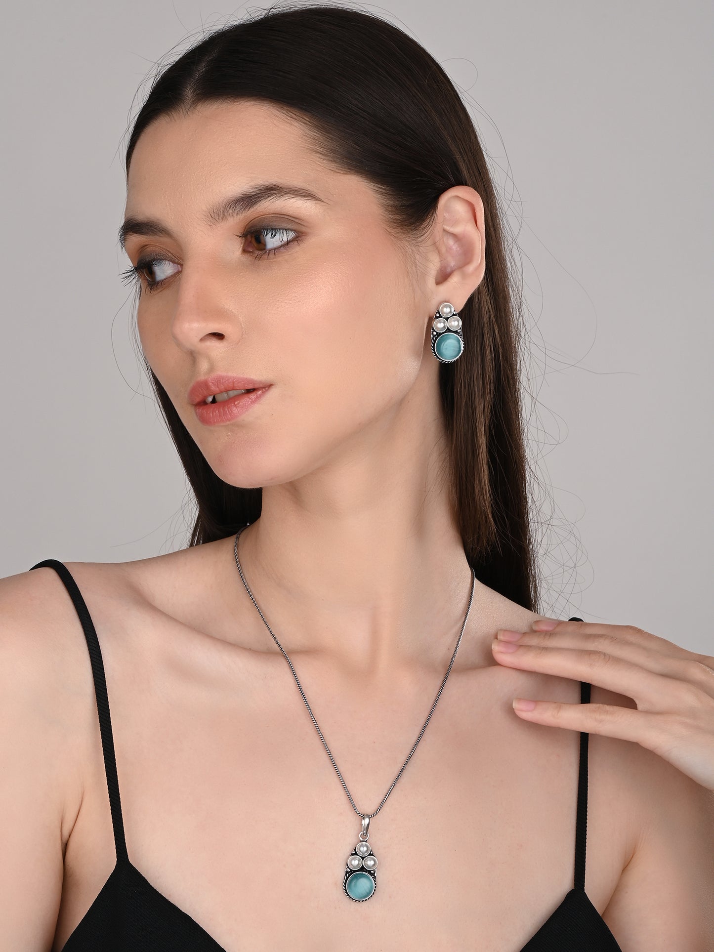 Silver Oxidised finish Pearl & Stone  pendant Set Blue