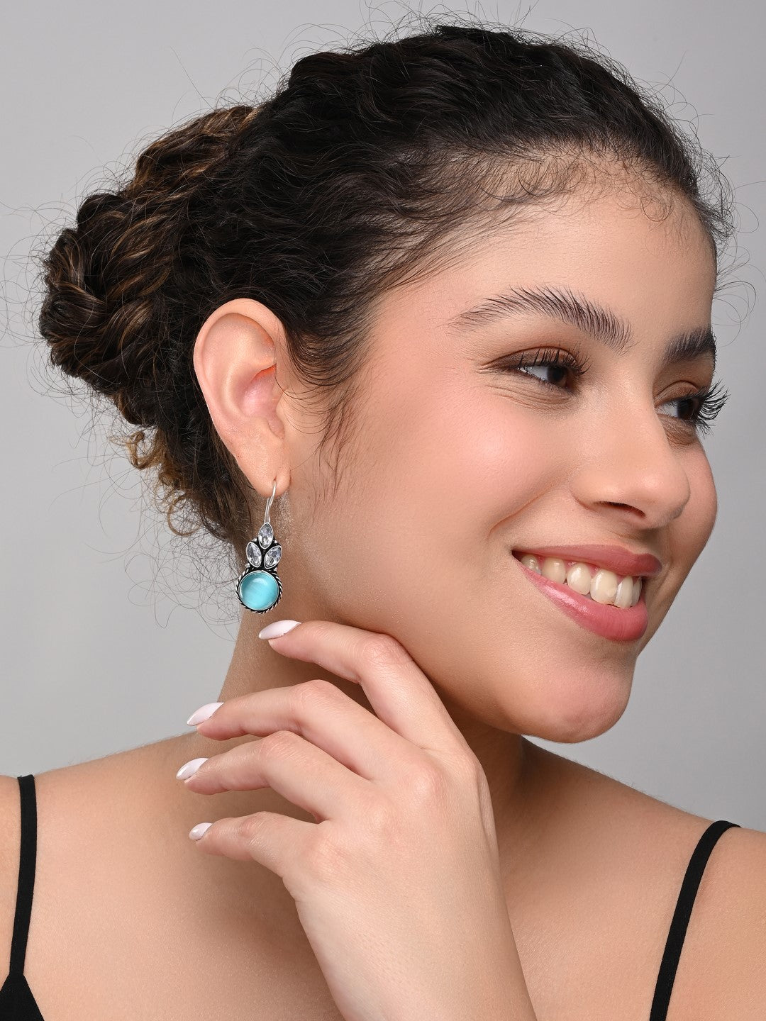 Contemporary Geometric drop earring Blue