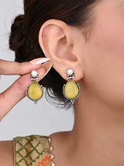 Pearl & Stone tear drop earring - Yellow