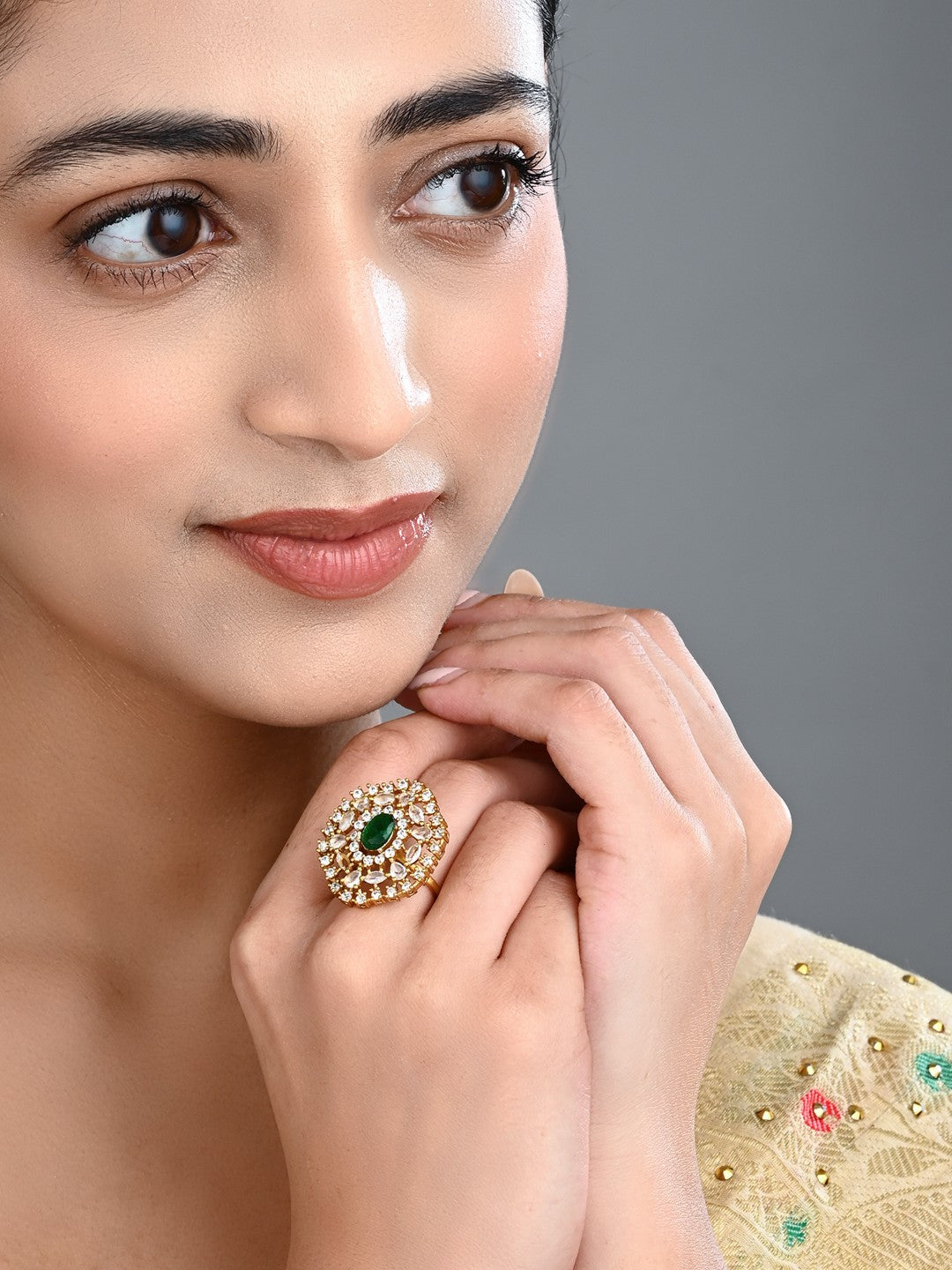 Emerald Green Stone & Crystal Floral Ring