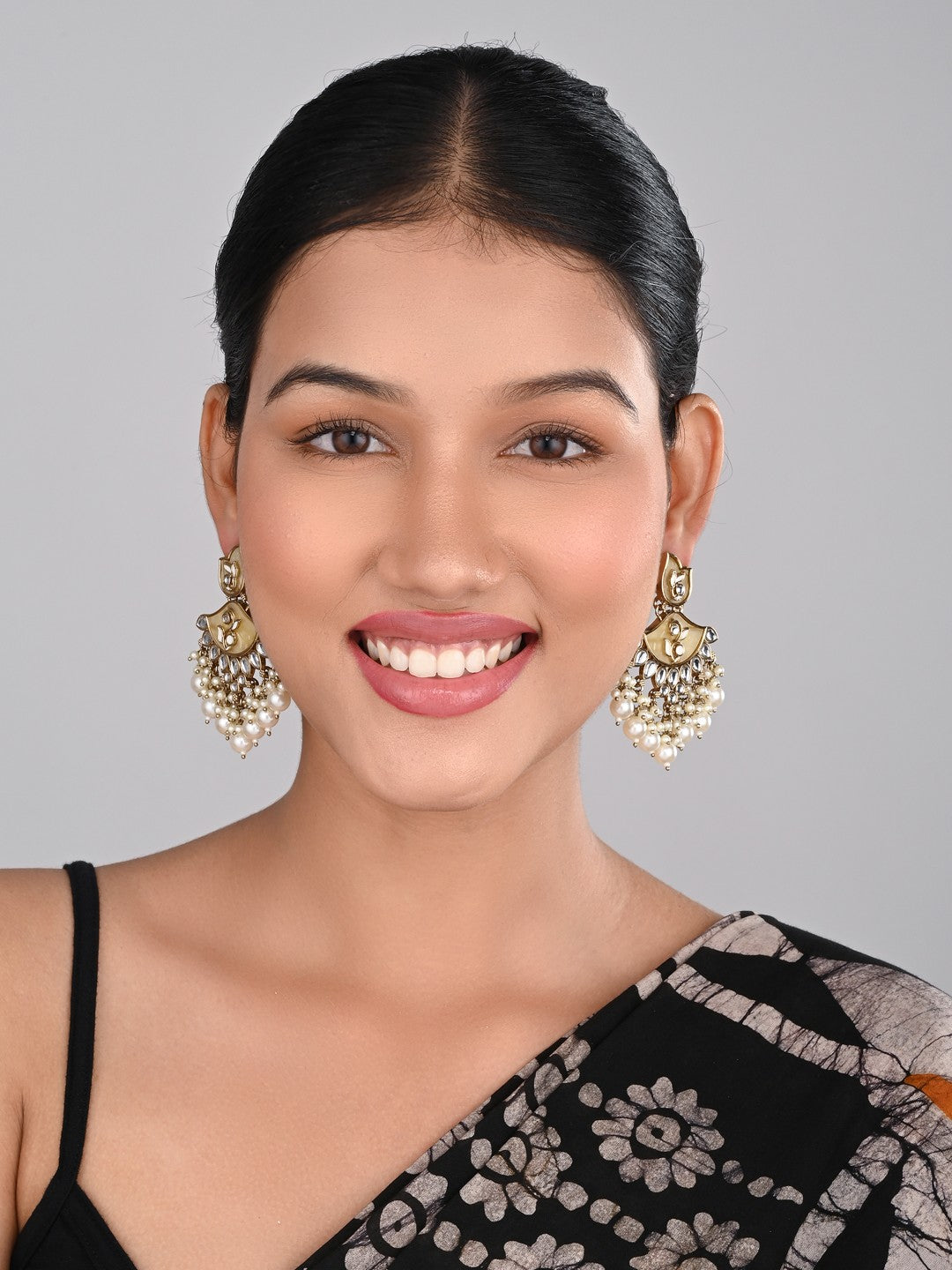 Contempoary MOP Chandbali - Gold