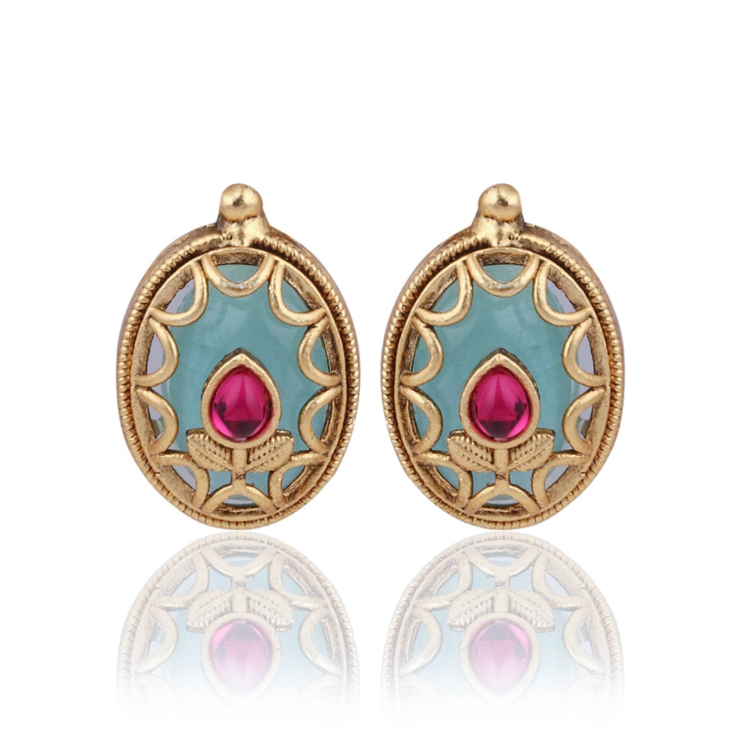 Floral Kundan Pendant Necklace & Stud Earrings Set