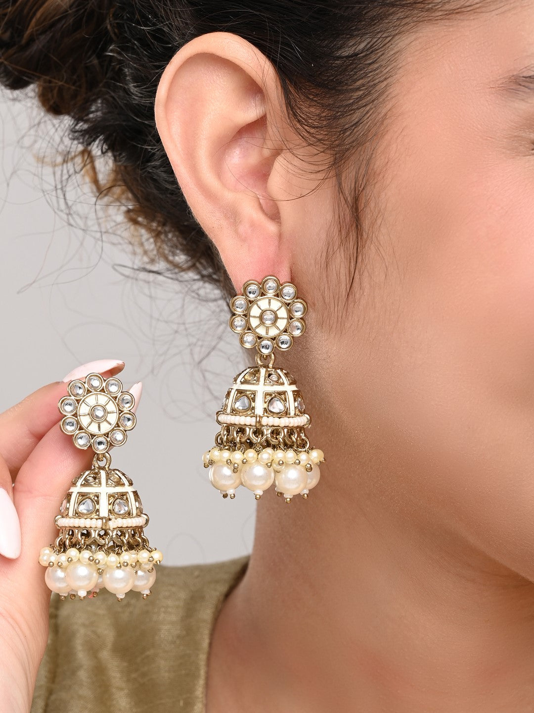 Gold plated kundan & White Meenakari Jhumka Earring