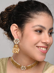 Elegant Green & White Kundan Necklace Set