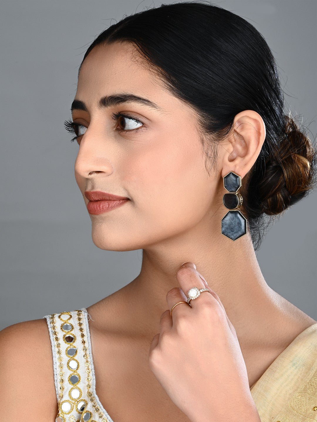 Geometric Statement Drop Earrings Black