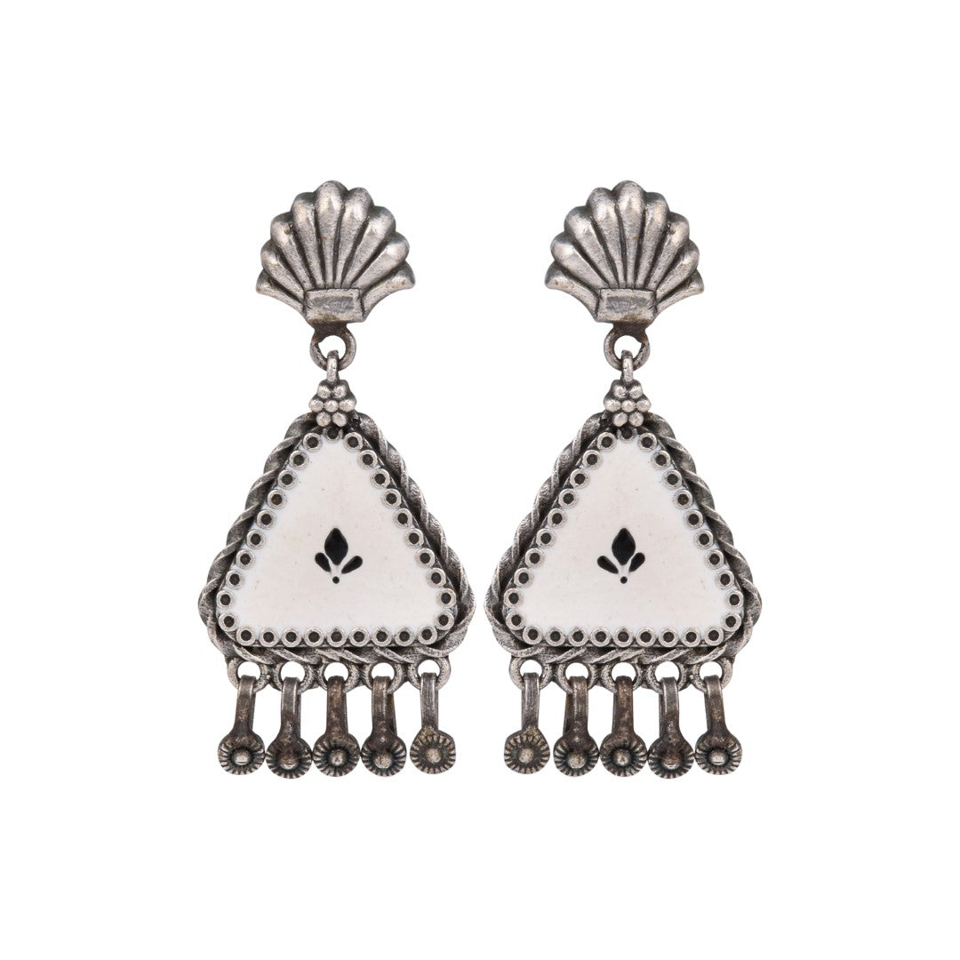 handpainted drop earring White