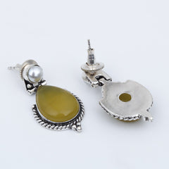 Pearl & Stone tear drop earring - Yellow