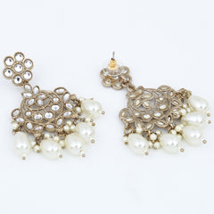 Contemporary Kundan chandbali