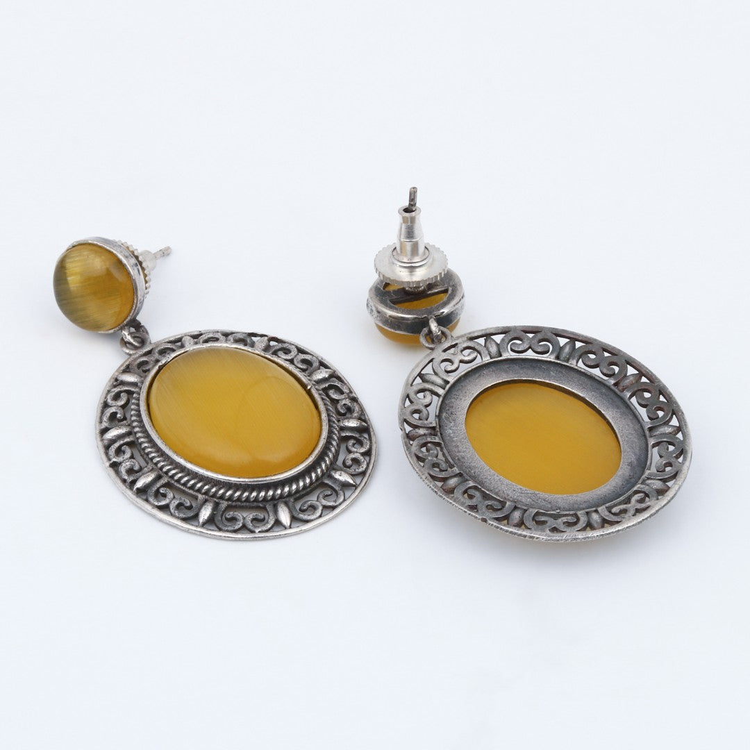 Oval Drop Earring in Silver frame with filigree Yellow