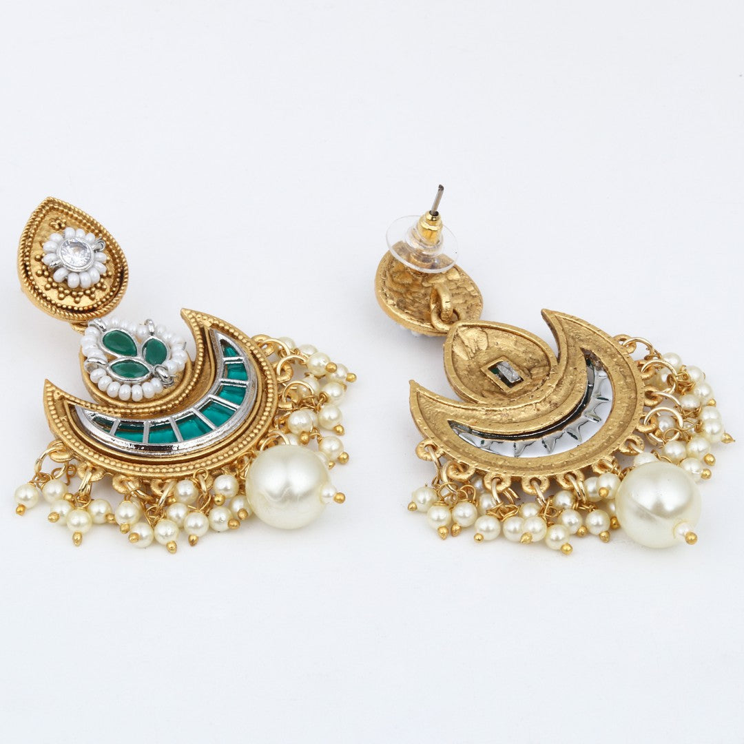 Gold-Plated Crescent Green Chandbalis