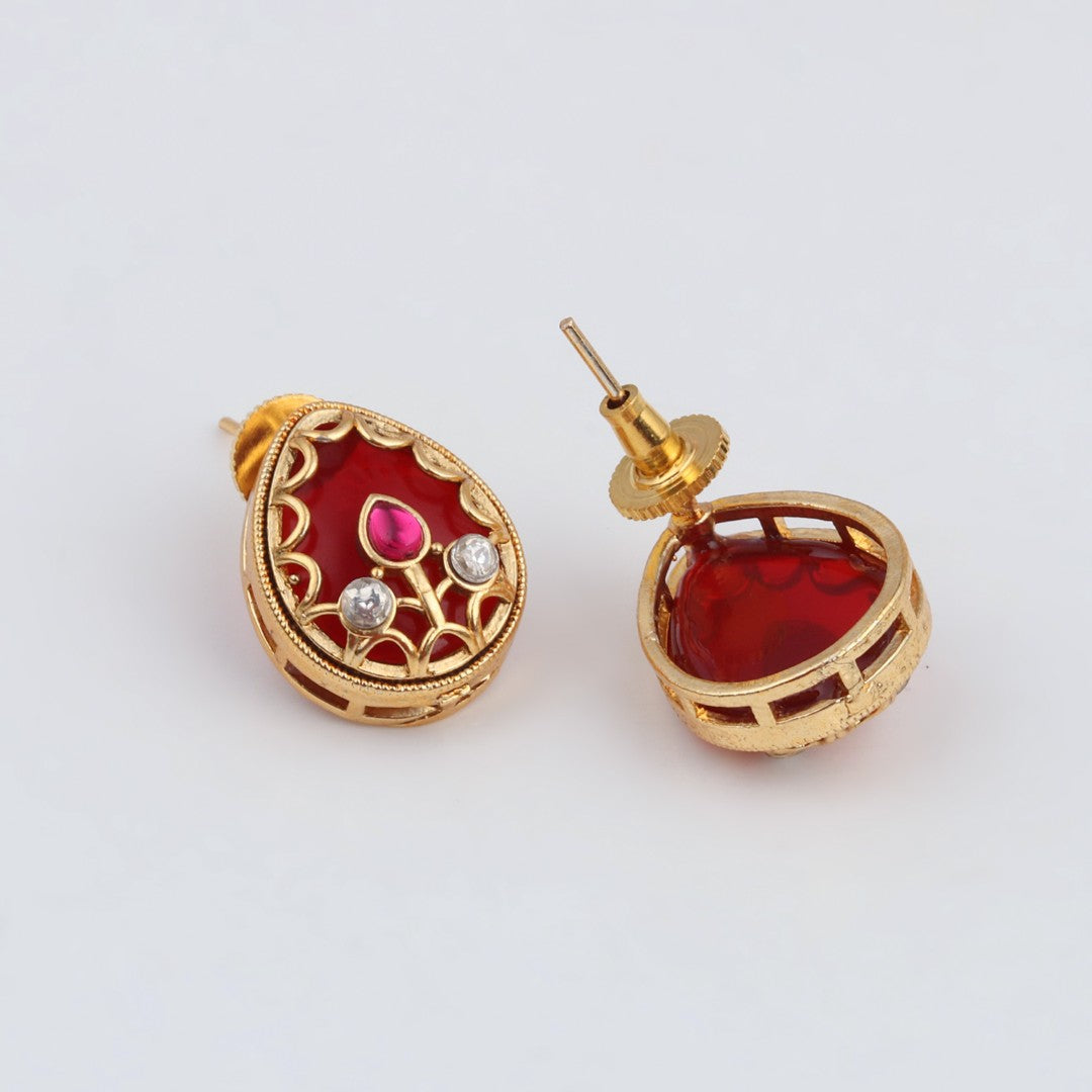 Tear drop Stone Kundan Pendant Necklace & Stud Earrings Set Red