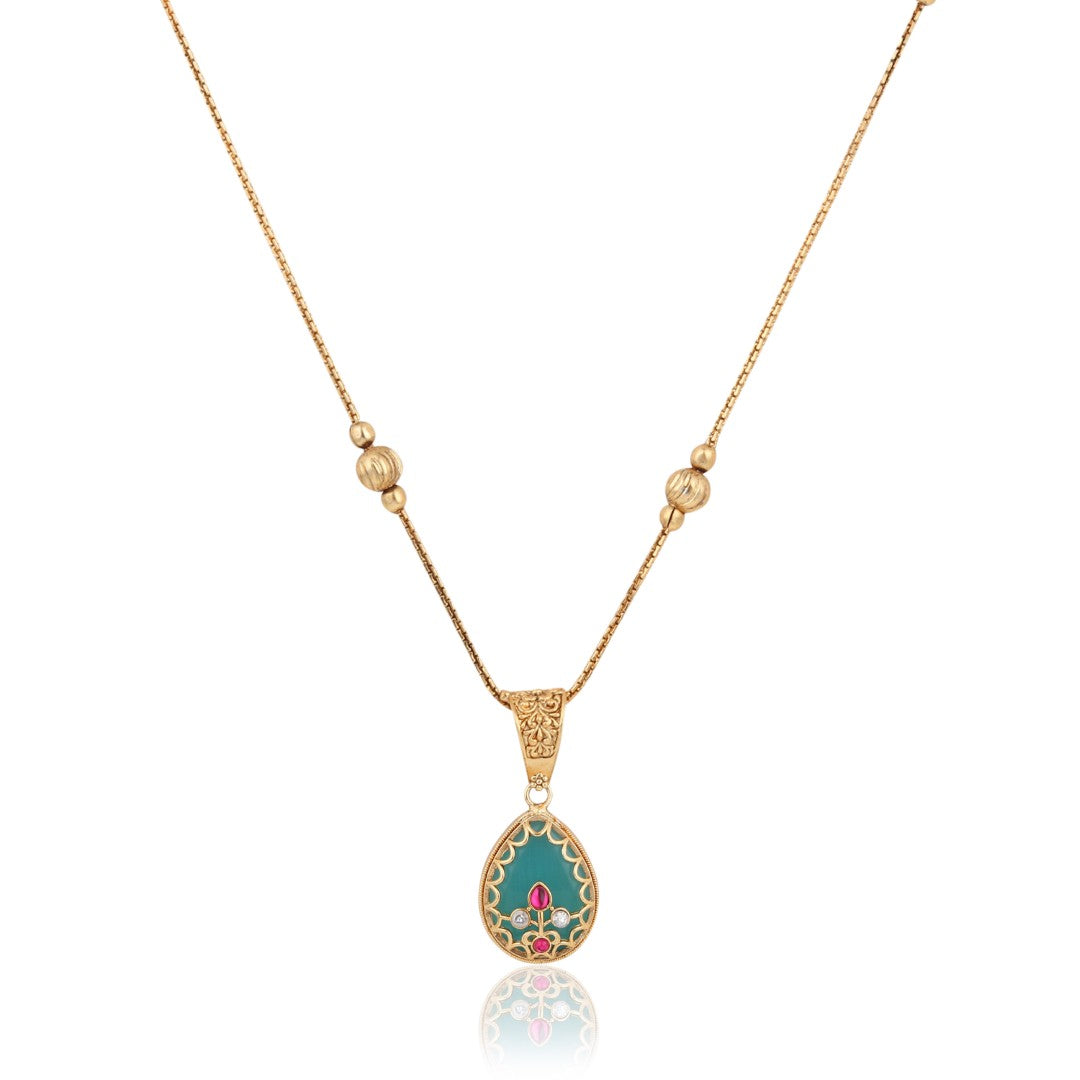 Tear drop Stone Kundan Pendant Necklace & Stud Earrings Set Green