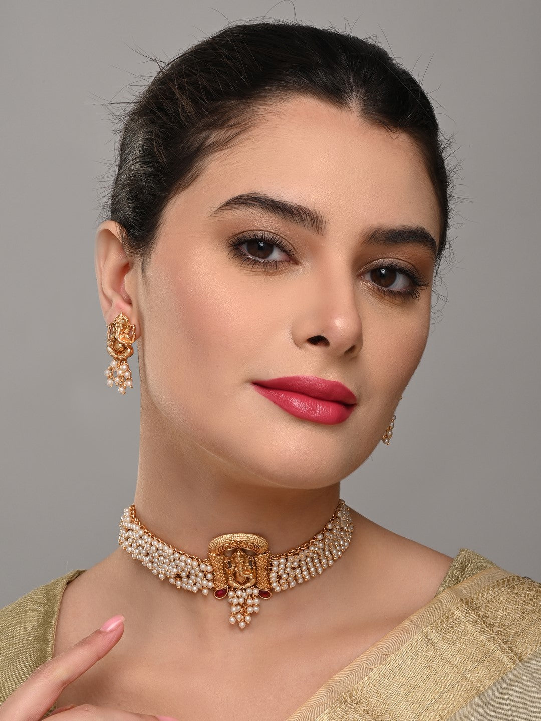 Ganpati Temple Choker Necklace Set