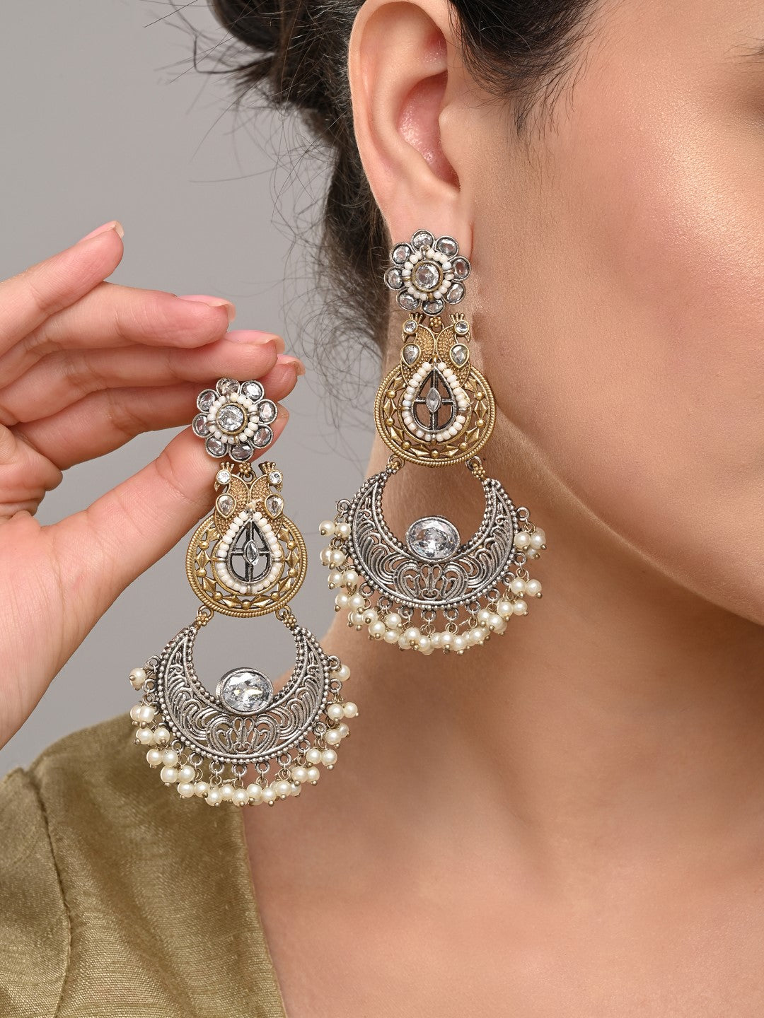 Dual-Tone Chandelier Earrings with Filigree Elegance
