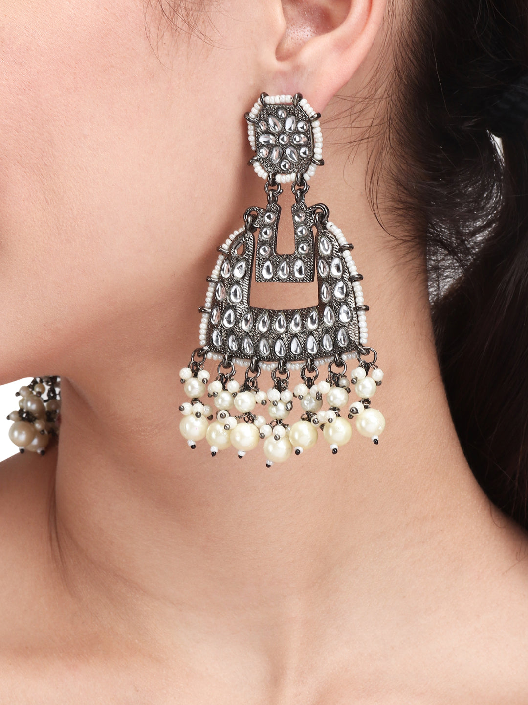 Black Rhodium polish drop earring