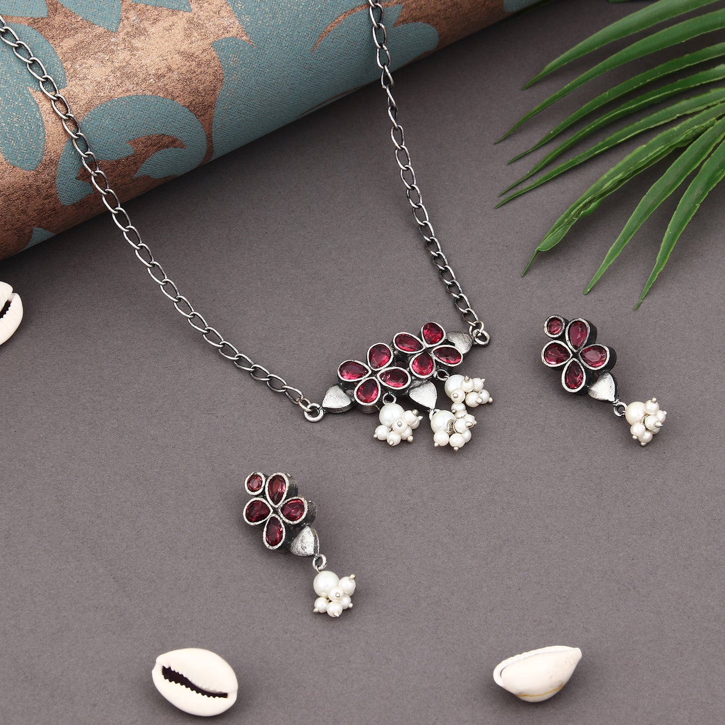 Silver oxidised finish delicate choker set