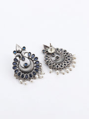 Pear shaped Stud Earring