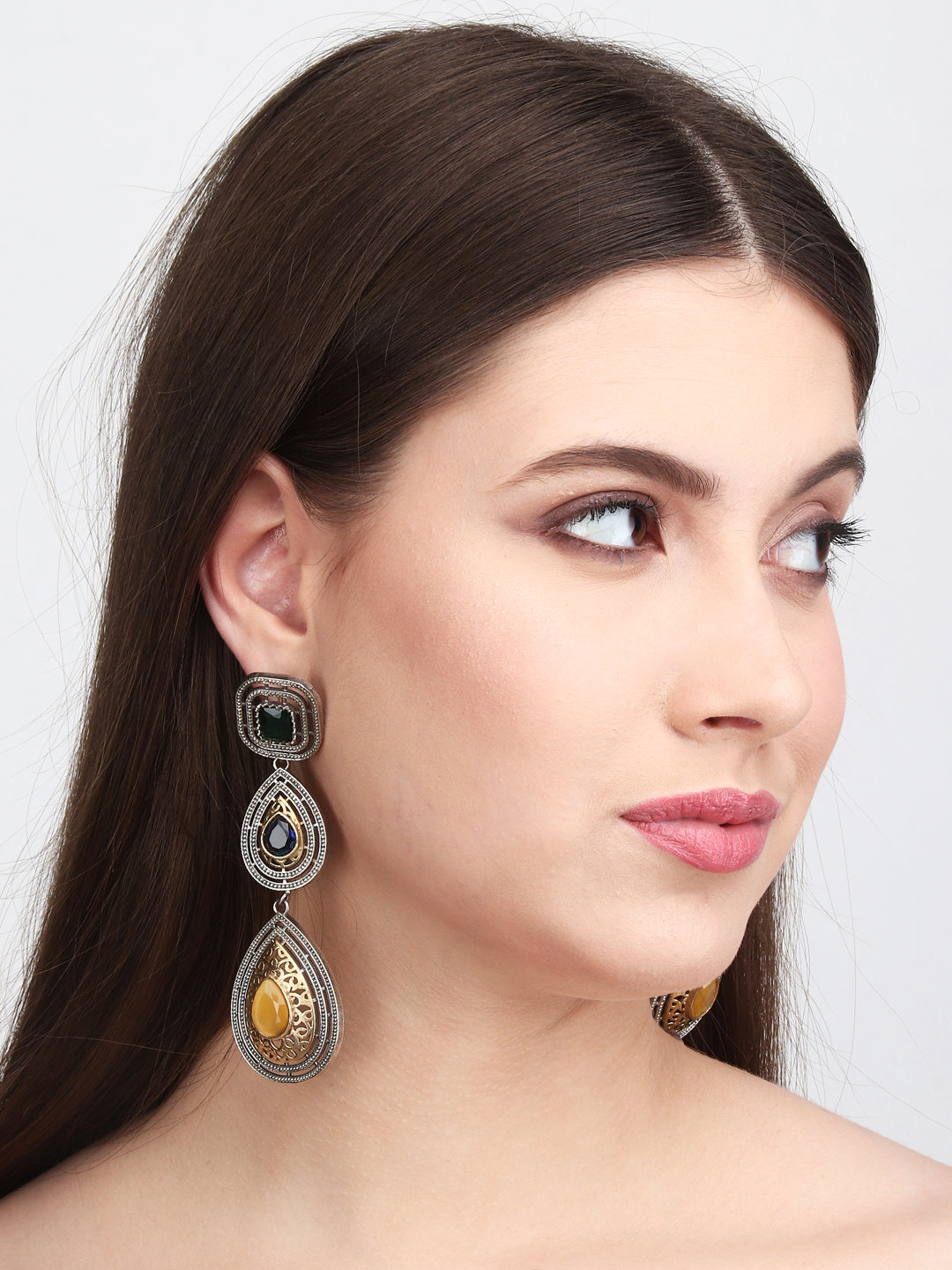 Chandelier inspired drop earring