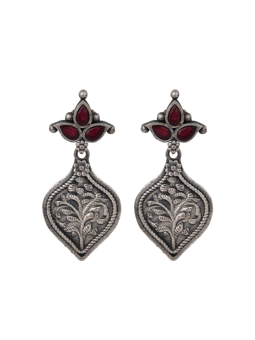 Leaf inspired drop earring