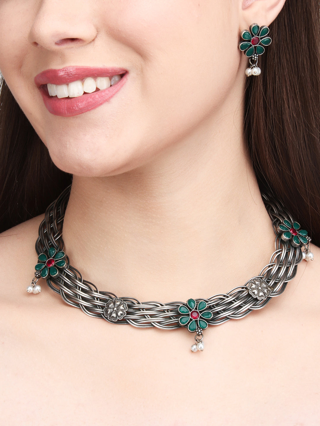 Hasli Necklace set with flower earring