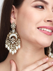 Mother of pearl Chandbali with Kundan & pearl drop
