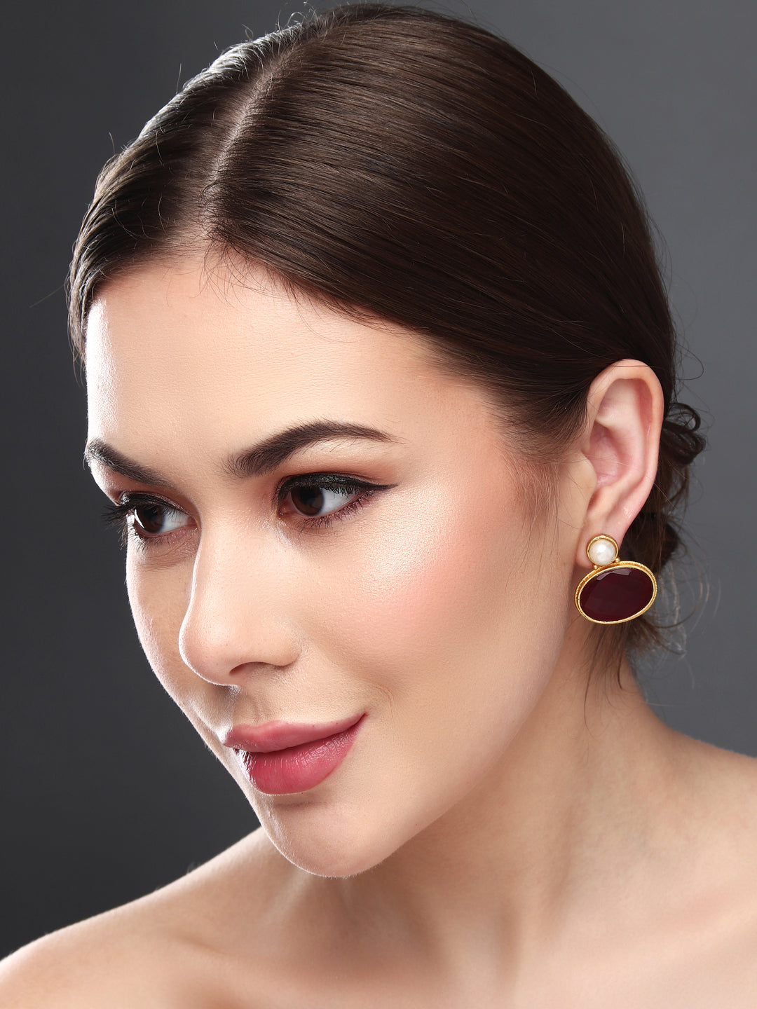 Monalisa Stone Studs Earring Red