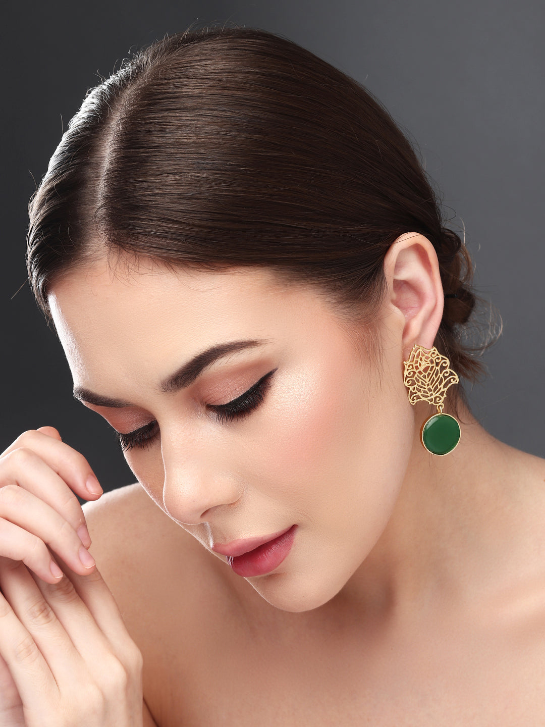 Drop Earring with filligiri leaf Green