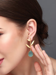 Leaf inspired drop earring