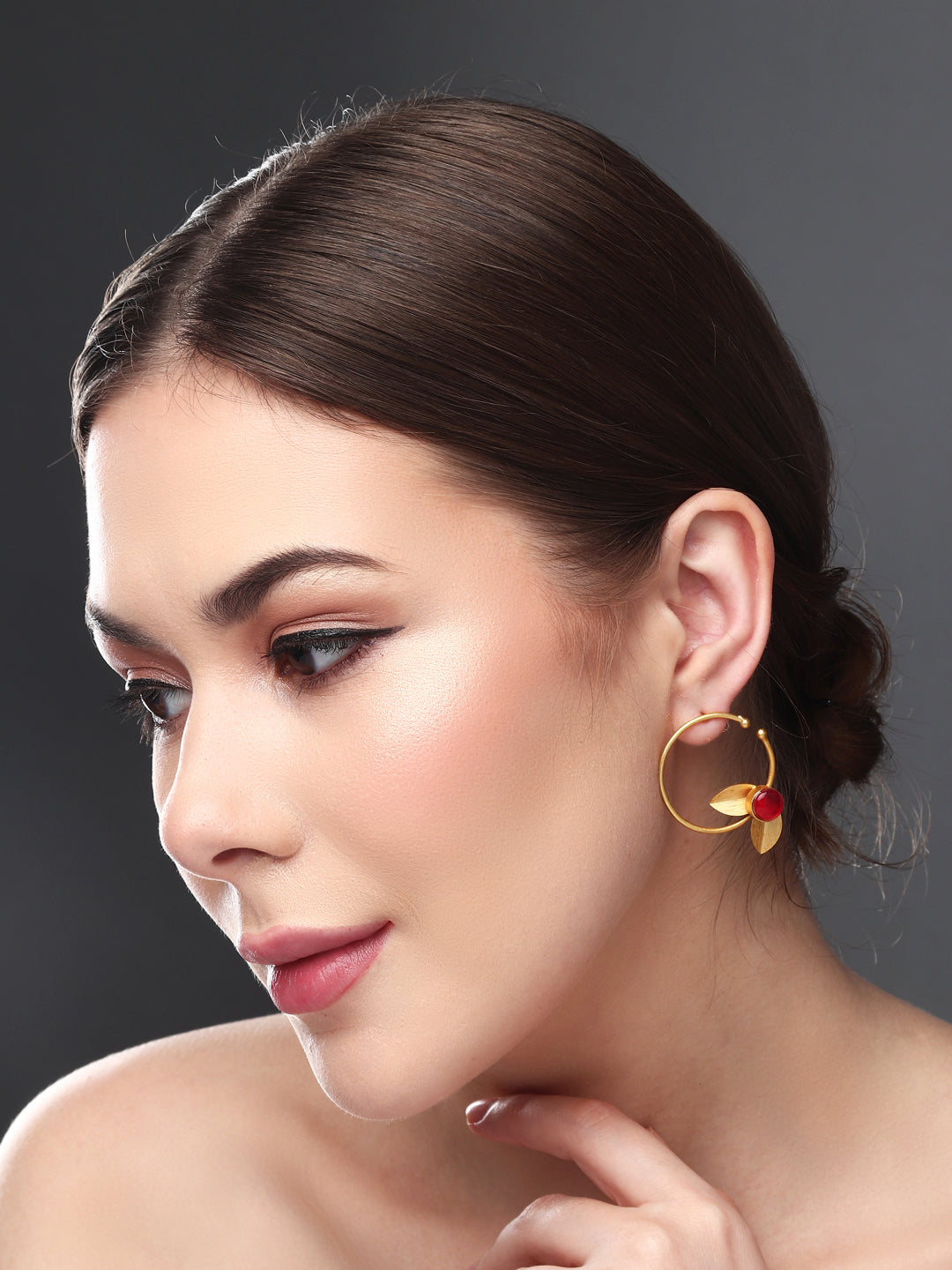 Circular Studs Earring