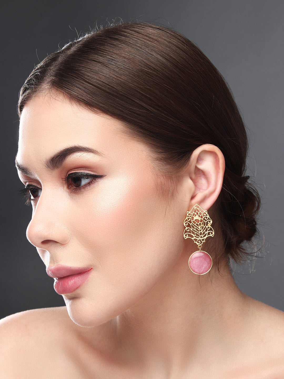 Drop Earring with filligiri leaf Pink